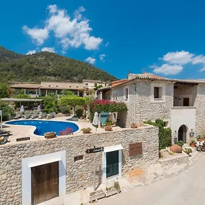 https://can-furios-hotel.balearic-islands.net